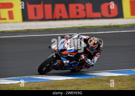 MELBOURNE, AUSTRALIEN. 23. Februar 2024. Michael van der Mark (60) aus den Niederlanden fuhr mit dem BMW M1000 RR für das ROKiT BMW Motorrad WorldSBK Team bei der Eröffnungsrunde der Superbike-Weltmeisterschaft 2024 auf dem Phillip Island Circuit. Karl Phillipson/Alamy Live News Stockfoto