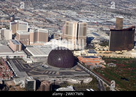 Eine allgemeine Luftaufnahme der Sphere auf dem Las Vegas Strip am Freitag, 16. Februar 2024. Stockfoto