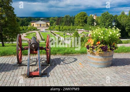 Blick auf den Botanischen Garten vom Schloss Uppsala, Uppsala, Schweden Stockfoto