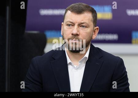 Kiew, Ukraine. Februar 2024. Oleksandr Klymenko, Leiter der Sonderstaatsanwaltschaft zur Korruptionsbekämpfung (SAPO), nimmt an einer Pressekonferenz über die Ergebnisse der SAPO-Aktivitäten im Jahr 2023 in Kiew Teil. (Foto: Oleksii Chumachenko/SOPA Images/SIPA USA) Credit: SIPA USA/Alamy Live News Stockfoto