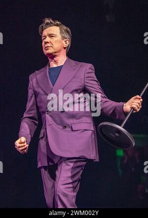 22. Februar 2024, Motorpoint Arena, Nottingham, Großbritannien. Veranstaltung: Rick Astley unterstützt von Belinda Carlisle. Bildunterschrift: Rick Astley Bild: Mark Dunn / Alamy Live News (Unterhaltung) Stockfoto