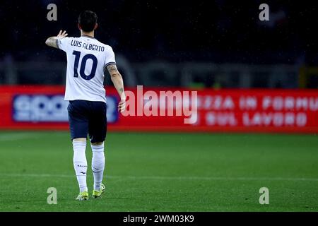 Turin, Italien. Februar 2024. Luis Alberto von der SS Lazio Gesten während des Fußballspiels der Serie A zwischen Torino FC und SS Lazio im Stadio Olimpico am 22. Februar 2023 in Turin. Quelle: Marco Canoniero/Alamy Live News Stockfoto