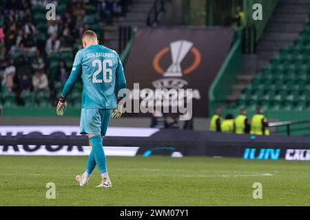 Februar 2024. Lissabon, Portugal. Junge Jungen Torhüter aus der Schweiz David von Ballmoos (26) im Spiel des 2. Leg der Playoffs für die UEFA Europa League, Sporting vs Young Boys Credit: Alexandre de Sousa/Alamy Live News Stockfoto