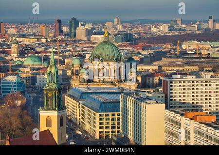 Berliner Dom, Marienkirche, Alexander platz, Berlin, Deutschland. Stockfoto