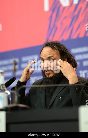 Min Bahadur Bham Regisseur, Drehbuchautor, Produzent bei der Pressekonferenz zur Premiere des nepalesischen Films Shambala bei den 74. Internationale Filmfestspiele Berlin, Berlinale. Shambala PK *** Min Bahadur Bham Regisseur, Drehbuchautor, Produzent bei der Pressekonferenz zur Premiere des nepalesischen Films Shambala auf den 74. Internationalen Filmfestspielen Berlin, Berlinale Shambala PK Stockfoto