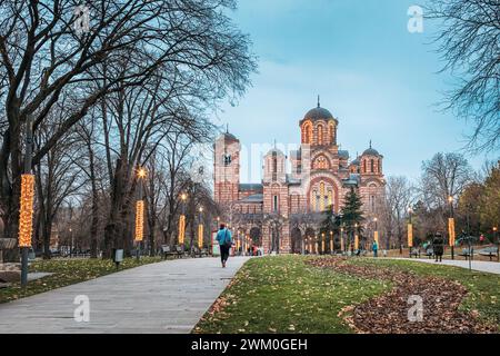 06 Januar 2024, Belgrad, Serbien: Die orthodoxe Kirche in Belgrad ist ein dauerhaftes Symbol für Serbiens reiches religiöses Erbe und Architektur Stockfoto