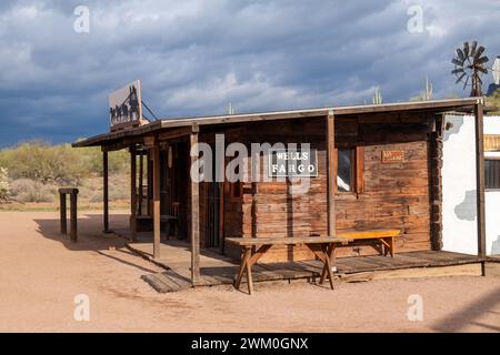 Wells Fargo Bank auf der Dutchman's Gulch Movie Ranch, Apache Junction, Arizona, USA Stockfoto