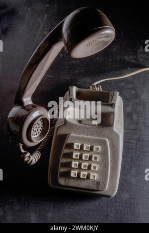 Altes Drucktastentelefon Stockfoto