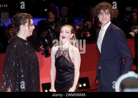 Berlin, Berlin, Deutschland. Februar 2024. Special Guests on the Red Carpet 'Supersex', Berlinale Special Gala Seven Veils von Atom Egoyan (Foto: © Beata Siewicz/Pacific Press via ZUMA Press Wire) NUR REDAKTIONELLE VERWENDUNG! Nicht für kommerzielle ZWECKE! Stockfoto