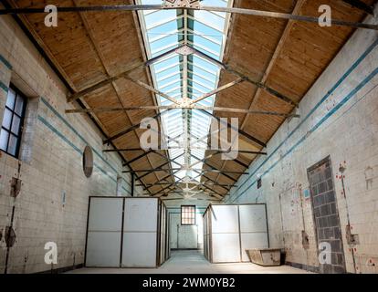 Das Innere des Govanhill Baths Swimmingpools während der Renovierungsarbeiten im Süden von Glasgow 2023 Stockfoto