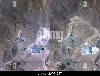 Farb-Satellitenbild der Kupfermine Chuquicatama in Chile in den Jahren 1985 und 2023. Chuquicamata, auch Chuqui genannt, ist die größte Tagebau-Kupfermine der Welt, was das Aushubvolumen betrifft. Stockfoto