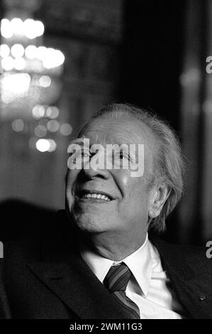 3825270 Jorge Luis Borges; (add.info.: Rom, Westin Excelsior Hotel, 1981. Argentinischer Schriftsteller Jorge Luis Borges / Roma, Hotel Westin Excelsior, 1981. Lo scrittore argentino Jorge Luis Borges); © Marcello Mencarini. Alle Rechte vorbehalten 2024. Stockfoto