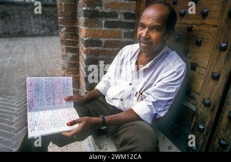 3826350 Nuruddin Farah; (add.info.: Mantua Literature Festival 1998. Die somalische Schriftstellerin Nuruddin Farah / Festivaletteratura di Mantova 1998. Lo scrittore somalo Nuruddin Farah); © Marcello Mencarini. Alle Rechte vorbehalten 2024. Stockfoto