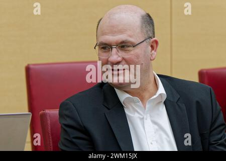 Staatsminister Albert Füracker, CSU. 11. Plenarsitzung des Bayerischen Landtags. Der bayerische Finanzminister Albert Füracker , CSU, im Plenum. München Bayern Deutschland *** Staatsminister Albert Füracker , CSU 11 Plenarsitzung des Bayerischen Landtags der Bayerische Finanzminister Albert Füracker , CSU, in Plenarsitzung München Bayern Deutschland Copyright: XRolfxPossx Stockfoto