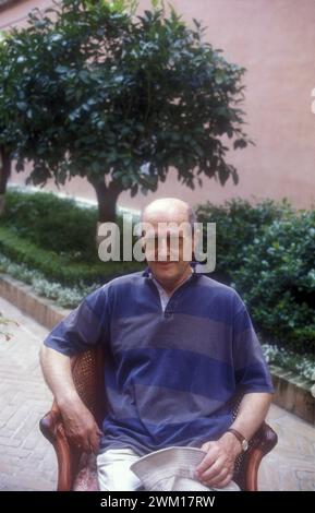 3831961 Manoel de Oliveira; (add.info.: Lido von Venedig, Filmfestival von Venedig 1991. Portugiesischer Regisseur Manoel de Oliveira, Gewinner des Großen Sonderpreises der Jury für den Film die Göttliche Komödie (A Divina Comédia) / Lido di Venezia, Mostra del Cinema di Venezia 1991. IL regista portoghese Manoel de Oliveira, vincitore del Leone d'argento-Gran premio della giuria per il Film La divina commedia (A Divina Comédia); © Marcello Mencarini. Alle Rechte vorbehalten 2024. Stockfoto