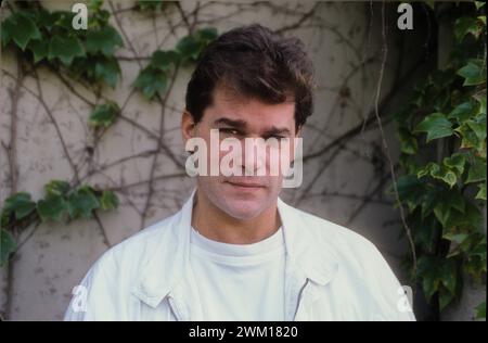 3832434 Ray Liotta; (add.info.: Venedig Lido, Venedig Filmfestival 1990. Der US-amerikanische Schauspieler Ray Liotta, im Wettbewerb mit dem Film „Goodfellas“ von Martin Scorsese / Lido di Venezia, Mostra del Cinema di Venezia 1990. L'attore Ray Liotta, in concorso come interprete del Film 'Quei bravi ragazzi' (Goodfellas) di Martin Scorsese); © Marcello Mencarini. Alle Rechte vorbehalten 2024. Stockfoto