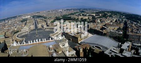 4067374 Rom. St. Blick auf den Petersplatz von der Kuppel der St. Petersdom; (add.info.: Rom. St. Blick auf den Petersplatz von der Kuppel der St. Petersdom Roma, Veduta di piazza San Pietro dalla cupola della Basilica); © Marcello Mencarini. Alle Rechte vorbehalten 2024. Stockfoto