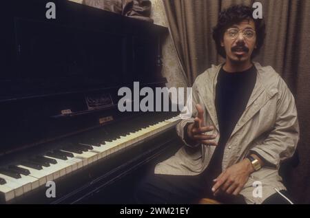 MME4760738 amerikanischer Jazz-Fusion-Pianist, Keyboarder und Komponist Chick Corea (ca. 1980)/Chick Corea, Pianista und Compositore Jazz-Fusion (ca. 1980) -; (add.info.: amerikanischer Jazz-Fusion-Pianist, Keyboarder und Komponist Chick Corea (ca. 1980)/Chick Corea, Pianista und Compositore Jazz-Fusion (ca. 1980) -); © Marcello Mencarini. Alle Rechte vorbehalten 2024. Stockfoto