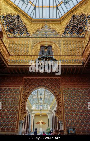 Das Real Casino von Murcia oder Casino de Murcia ist eines der emblematischsten Gebäude der Stadt mit dem gleichen Namen, Hauptstadt der Region Murcia. Stockfoto