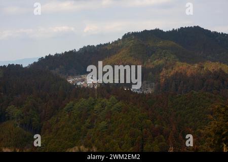 Blick auf Koyasan von der Kohechi Kumano Kodo Pilgerroute, Mount Koya, Wakayama, Japan Stockfoto