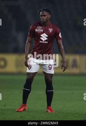 Turin, Italien. Februar 2024. Duvan Zapata vom FC Turin während des Spiels der Serie A im Stadio Grande Torino, Turin. Der Bildnachweis sollte lauten: Jonathan Moscrop/Sportimage Credit: Sportimage Ltd/Alamy Live News Stockfoto