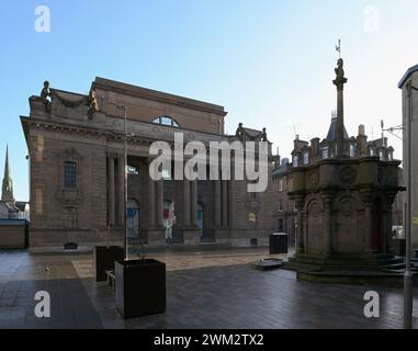 Das ehemalige Rathaus von Perth wurde zum Perth Museum umgebaut und beherbergt den Stein des Schicksals, der im März 2024 eröffnet wird. Stockfoto