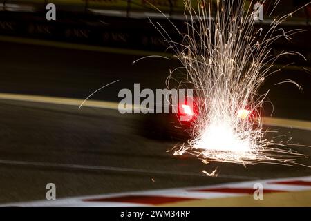 Sakhir, Bahrain. Februar 2024. F1-Vorsaisontests in Bahrain auf dem Bahrain International Circuit am 22. Februar 2024 in Sakhir, Bahrain. (Foto von HOCH ZWEI) Credit: dpa/Alamy Live News Stockfoto
