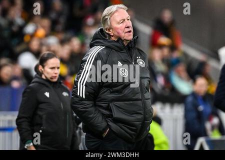 Decines-Charpieu, Frankreich, Frankreich. Februar 2024. Horst HRUBESCH aus Deutschland während der UEFA Women's Nations League, dem Halbfinalspiel zwischen Frankreich und Deutschland im Groupama-Stadion am 23. Februar 2024 in Decines-Charpieu bei Lyon, Frankreich. (Kreditbild: © Matthieu Mirville/ZUMA Press Wire) NUR REDAKTIONELLE VERWENDUNG! Nicht für kommerzielle ZWECKE! Stockfoto