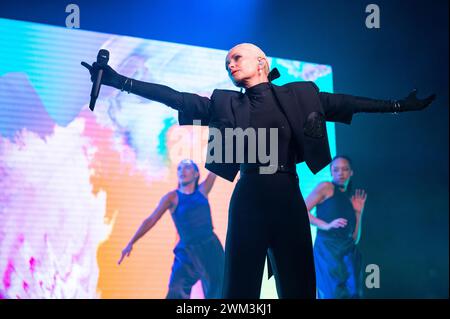 Manchester, Großbritannien. Februar 2024. Alison Goldfrapp tritt an der Manchester Academy auf ihrer Solo-Tour „The Love Invention“ auf. 23 . 02 2024 . Quelle: Gary Mather/Alamy Live News Stockfoto