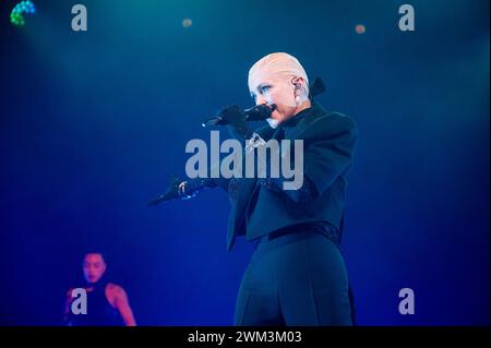 Manchester, Großbritannien. Februar 2024. Alison Goldfrapp tritt an der Manchester Academy auf ihrer Solo-Tour „The Love Invention“ auf. 23 . 02 2024 . Quelle: Gary Mather/Alamy Live News Stockfoto