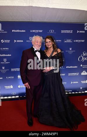 Dieter Hallervorden und Ehefrau Christiane Zander beim 16. SemperOpernball 2024 in der Semperoper. Dresden, 23.02.2024 Stockfoto