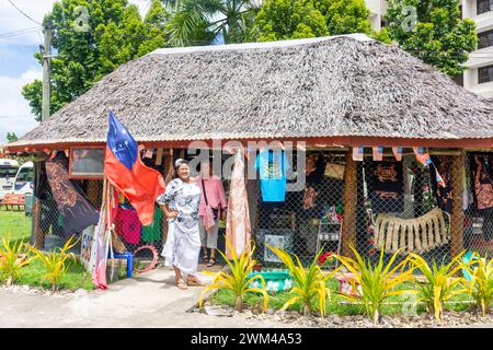 Souvenirladen im Samoa Cultural Village, Beach Road, Apia, Upolu Island, Samoa Stockfoto