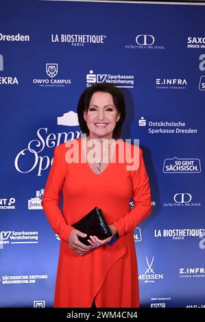 Ute Freudenberg beim 16. SemperOpernball 2024 in der Semperoper. Dresden, 23.02.2024 Stockfoto