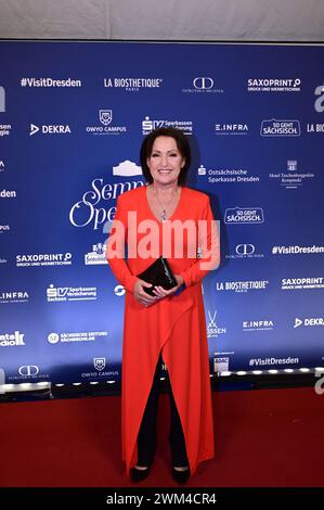 Ute Freudenberg beim 16. SemperOpernball 2024 in der Semperoper. Dresden, 23.02.2024 Stockfoto