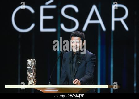 Berlin, Deutschland. Februar 2024. Jamel Debbouze nahm am 23. Februar 2024 an den 49. Cesar Film Awards im L’Olympia in Paris Teil. Foto: Aurore Marechal/ABACAPRESS.COM Credit: Abaca Press/Alamy Live News Stockfoto