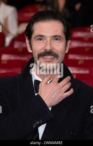 Berlin, Deutschland. Februar 2024. Melvil Poupaud nahm am 23. Februar 2024 an den 49. Cesar Film Awards im L’Olympia in Paris Teil. Foto: Aurore Marechal/ABACAPRESS.COM Credit: Abaca Press/Alamy Live News Stockfoto