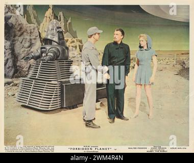 Forbidden Planet (MGM, 1956). Originalfoto Der Szene, Foyerkarte Stockfoto