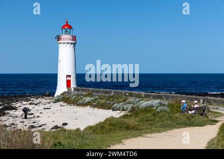 Das Griffiths Island Lighthouse in Port Fairy Victoria Australien am 2. Oktober 2023 Stockfoto