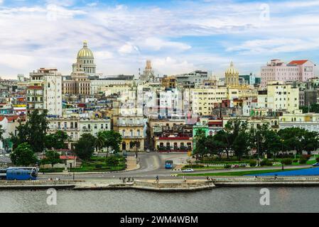 Skyline von Havanna oder Habana, der Hauptstadt und größten Stadt Kubas Stockfoto