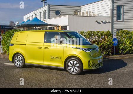 VW Volkswagen Nutzfahrzeug ID Buzz Commerce Frachtvan in Preston, Großbritannien Stockfoto