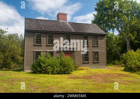 Das historische jacob Whittemore Haus im Minute man National Park in Lexington, Massachusetts an einem sonnigen Tag. Stockfoto