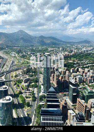 Das Stadtviertel Sanhattan, Santiago de Chile, von Gran Torre Costanera Stockfoto