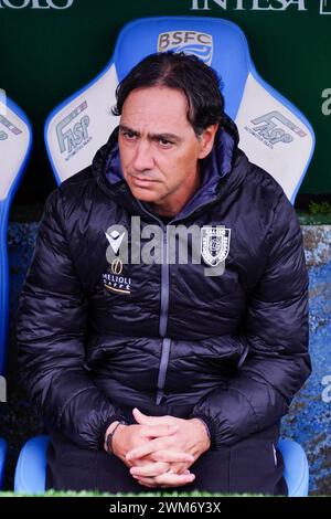 Brescia, Italien. Februar 2024. Der Cheftrainer Alessandro Nesta (AC Reggiana) bei Brescia Calcio vs AC Reggiana, italienisches Fußball-Spiel der Serie B in Brescia, Italien, 24. Februar 2024 Credit: Independent Photo Agency/Alamy Live News Stockfoto