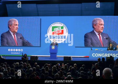 Nachrichten - Antonio Tajani wird zum Sekretär der Forza Italia Partei gewählt Antonio Tajani, Forza Italia während Antonio Tajani zum Sekretär der Forza Italia Partei gewählt wird, News in Rom, Italien, 24. Februar 2024 Rom Palazzo dei Congressi Italien Copyright: XAlessandraxCarlix/xLiveMediax LPN 1248396 Stockfoto