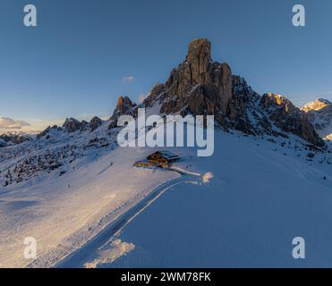 Weißer Passo Giau Stockfoto