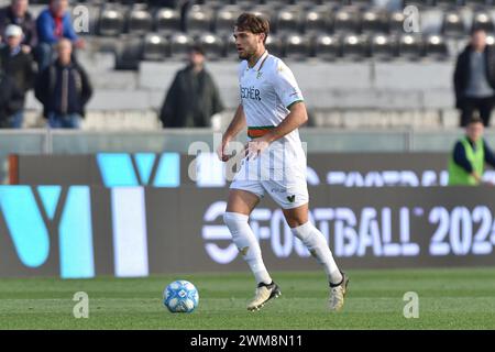 Pisa, Italien. Februar 2024. Francis Tanner Tessmann (Venezia) während des Spiels Pisa SC gegen Venezia FC, italienischer Fußball Serie B in Pisa, Italien, 24. Februar 2024 Credit: Independent Photo Agency/Alamy Live News Stockfoto