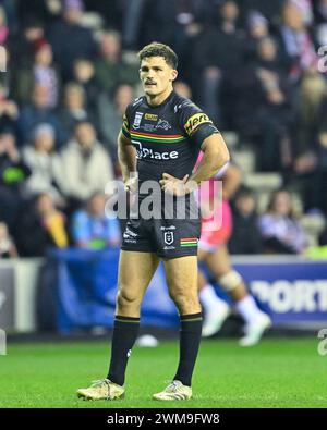 Wigan, Großbritannien. Februar 2024. Nathan Cleary von Penrith Panthers, während des World Club Challenge Matches Wigan Warriors gegen Penrith Panthers 2024 im DW Stadium, Wigan, Vereinigtes Königreich, 24. Februar 2024 (Foto: Cody Froggatt/News Images) in Wigan, Vereinigtes Königreich am 24. Februar 2024. (Foto: Cody Froggatt/News Images/SIPA USA) Credit: SIPA USA/Alamy Live News Stockfoto