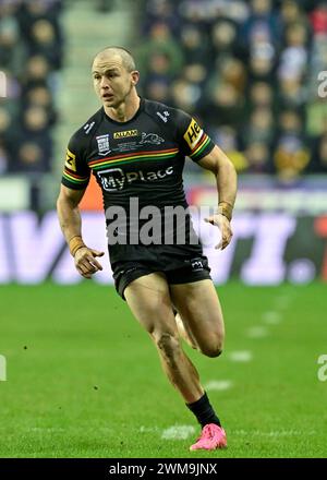 Wigan, Großbritannien. Februar 2024. Dylan Edwards von Penrith Panthers, während des World Club Challenge Matches Wigan Warriors gegen Penrith Panthers 2024 im DW Stadium, Wigan, Vereinigtes Königreich, 24. Februar 2024 (Foto: Cody Froggatt/News Images) in Wigan, Vereinigtes Königreich am 24. Februar 2024. (Foto: Cody Froggatt/News Images/SIPA USA) Credit: SIPA USA/Alamy Live News Stockfoto