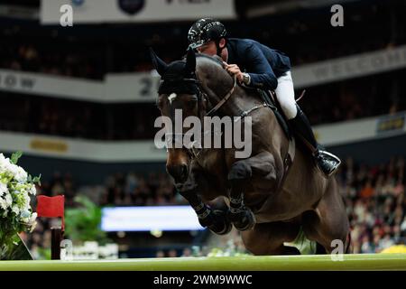 Skandinavium, Schweden. Februar 2024. Bertram Allen of Ireland mit Pacino Amiro während der CSI5*-W Göteborg Trophy präsentiert von Guldfynd auf der Göteborg Horse Show am 24. Februar 2024 in Skandinavium, Schweden (Foto von Maxime David - MXIMD Pictures) Credit: MXIMD Pictures/Alamy Live News Stockfoto