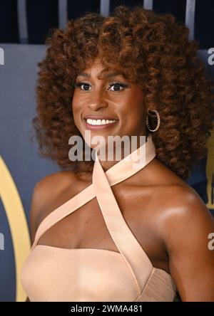 Los Angeles, USA. Februar 2024. Los Angeles, Usa. Februar 2024. Issa Rae nimmt am Samstag, den 24. Februar 2023, an den 30. Jährlichen sag Awards im Shrine Auditorium and Expo Hall in Los Angeles, Kalifornien, Teil. Foto: Chris Chew/UPI Credit: UPI/Alamy Live News Credit: UPI/Alamy Live News Stockfoto